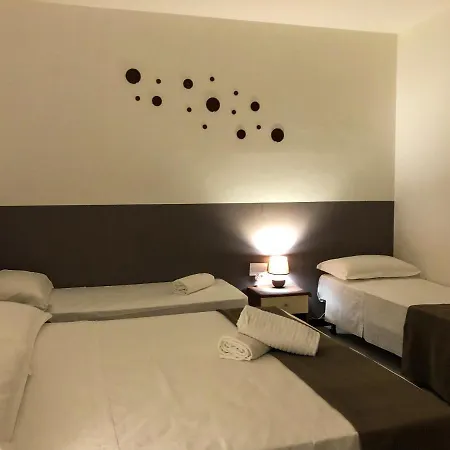 Share House