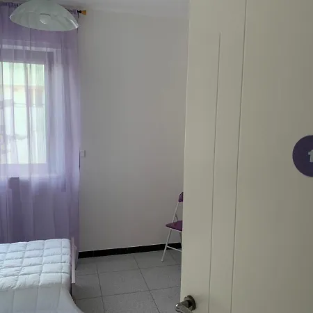 Share House *